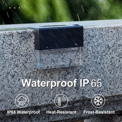 IP65 উষ্ণ সাদা সোলার ডেক লাইট আউটডোর সিঁড়ি বেড়া 2700K সৌর চালিত LED ডেক লাইট